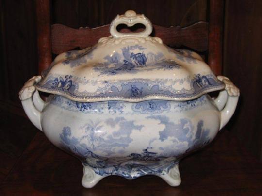 Tureen