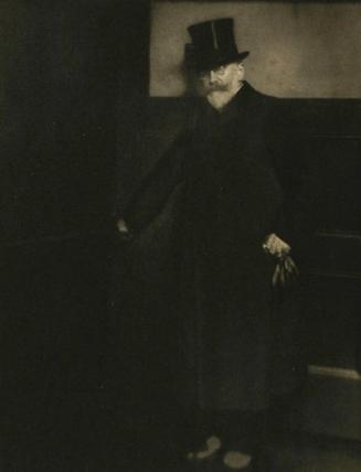 portrait by Edward Steichen (MFAH ACC 92.139)  cropped recto of mount