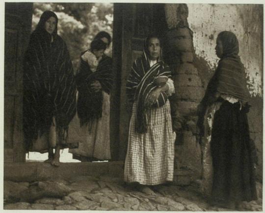 Women of Santa Anna - Michoacan