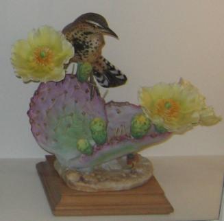 Cactus Wren and Prickly Pear
