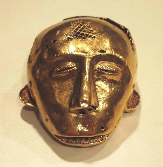 Figure of a head