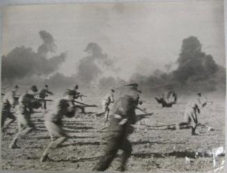 Major Tsezar Kunikov’s unit attacks. Malaya Zemlya, Novorossiysk.