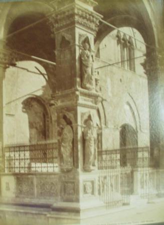 Detail-Chapel at Signoria Palace