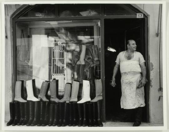 Bootmaker, Rhodes