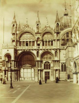 A View of a side of the Basilica di S. Marco