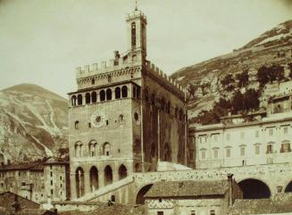 Palazzo de' Consoli