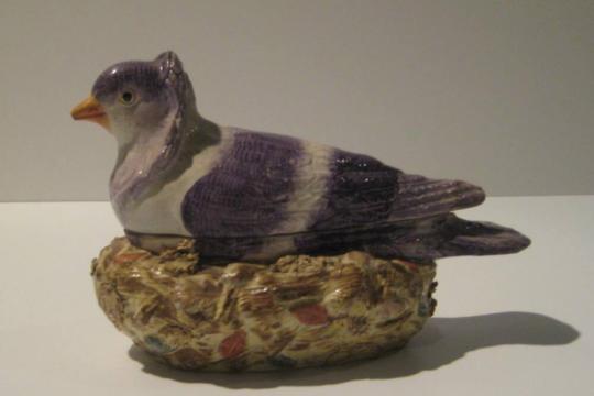 Pigeon-shaped Tureen