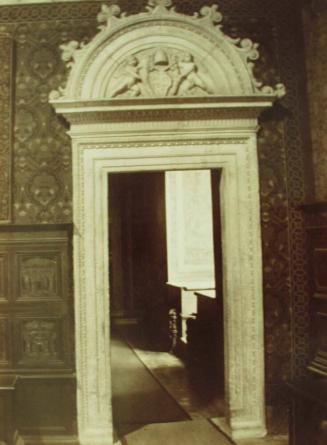 The door to the sala della Madonna