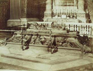 Monument in Saint Peter's Basilica