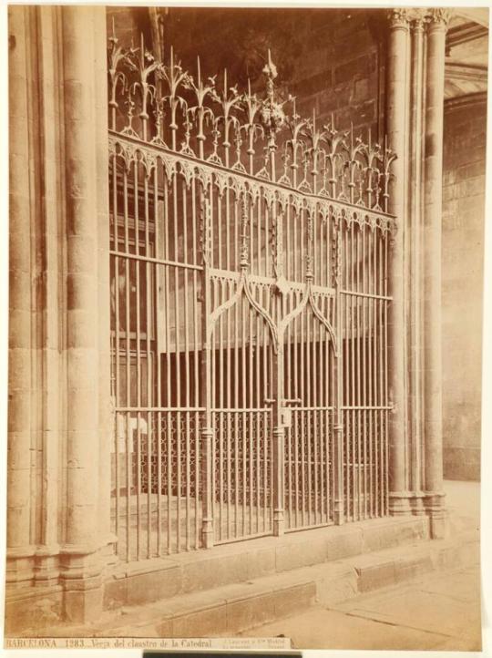 Barcelona, Verja del claustro de la Catedral