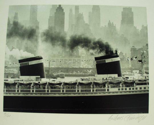 S.S. United States, New York Harbor