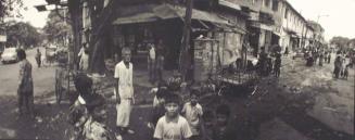 Old Man and Children, Bombay, India