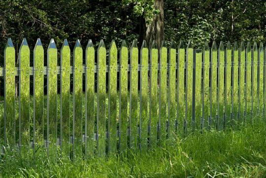 Mirror Fence