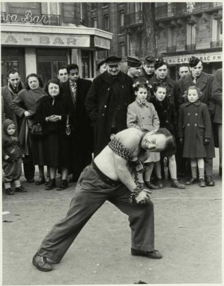 Strong Man Act, Paris