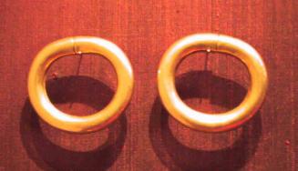 Pair of Circular Ear Ornaments