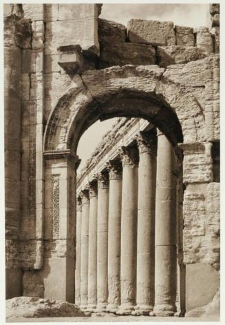 Monumental Arch and Great Colonade