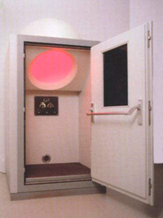 James Turrell, Pink Mist (Space Division) (1994)