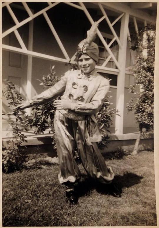 ["Peter Age 10 / Halloween / Manhattan Beach / 1957"]