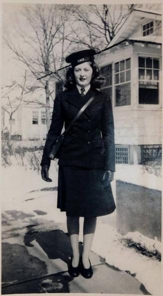 ["Mary Connor's in / WRENS Uniform / early 1944 / Neptune City, USA."]