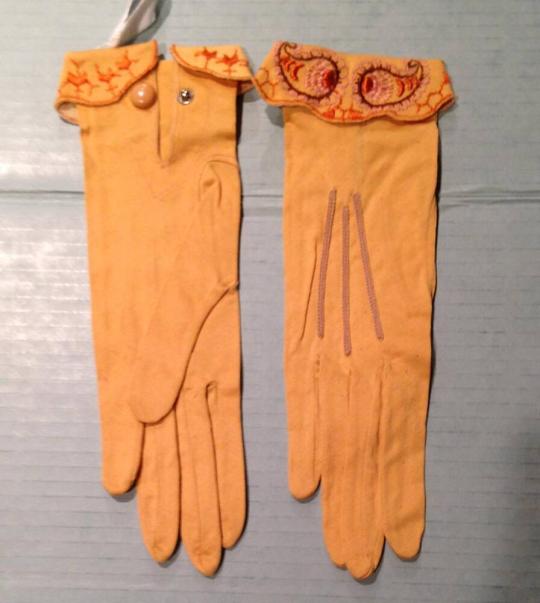 Pair of Gloves