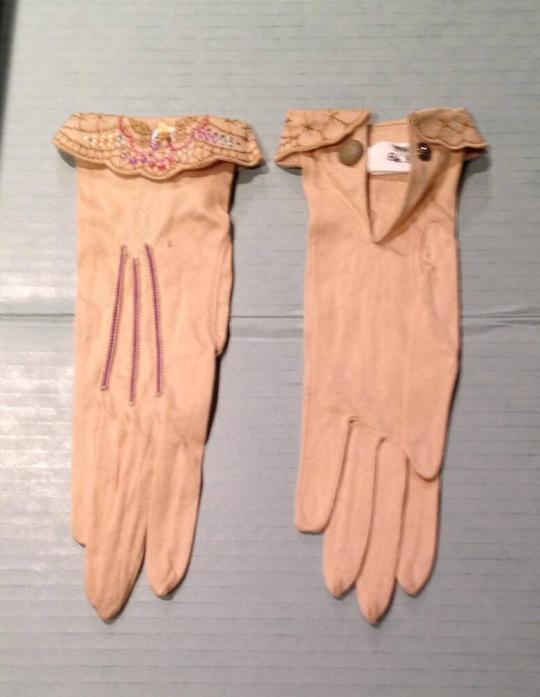 Pair of Gloves