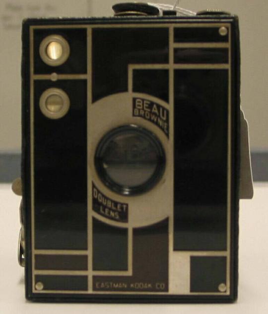 "Beau Brownie" Camera, Model 2A