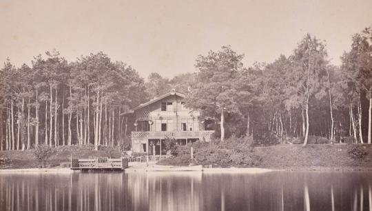 [Chalet des îles, Bois de Boulogne, Paris]