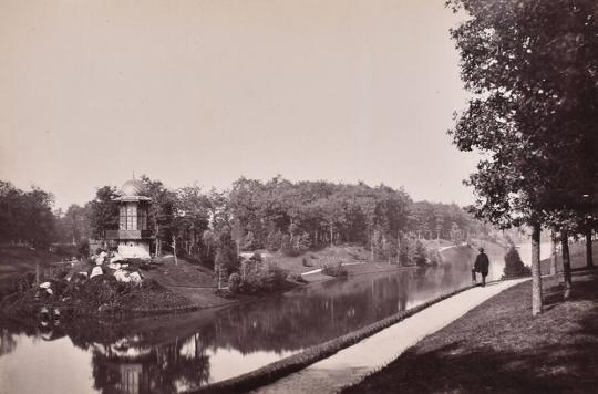 [The Emperor's Kiosk, Bois de Boulogne, Paris]