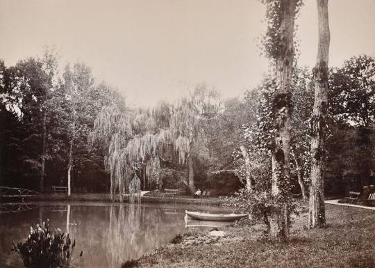 [Bois de Boulogne, Paris]