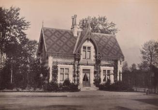 [Guardhouse, Bois de Boulogne, Paris]