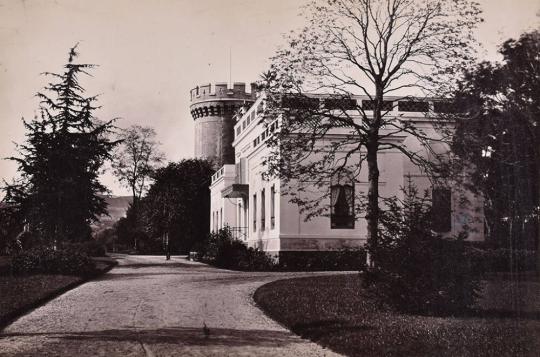 [Château de Longchamp, Bois de Boulogne, Paris]