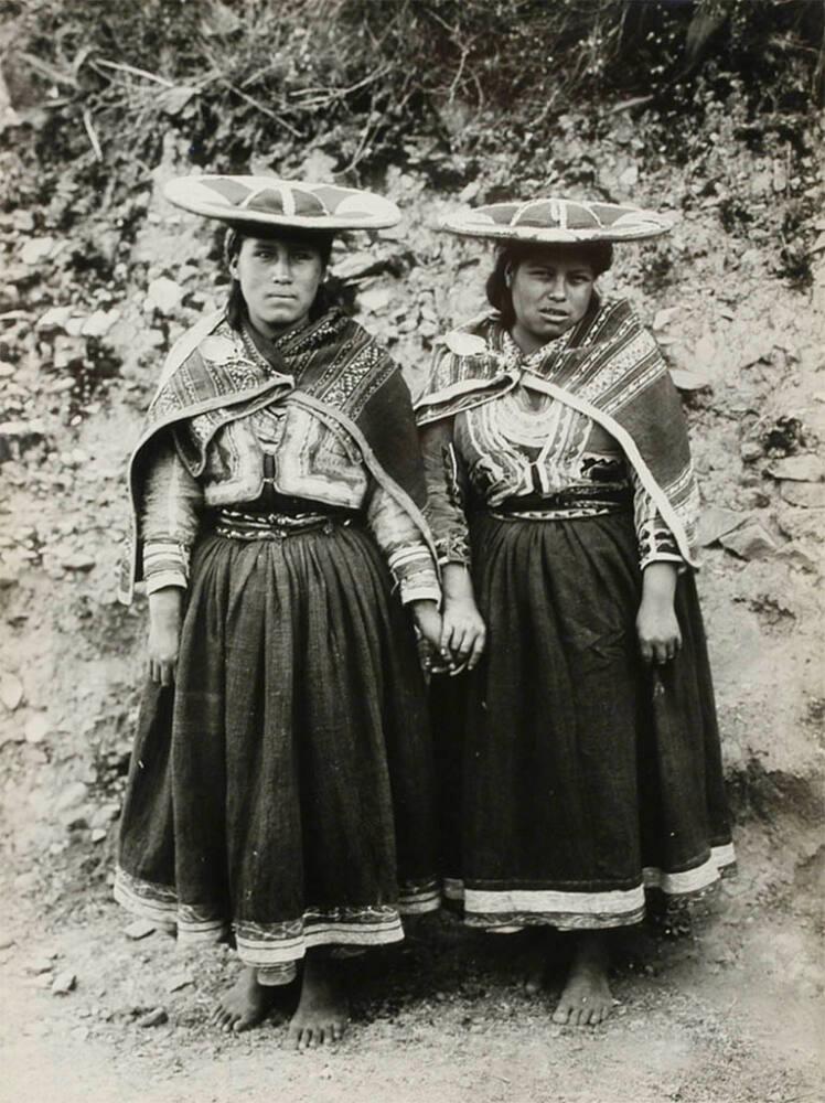 [Women in Traditional Clothing, Peru] | All Works | The MFAH Collections