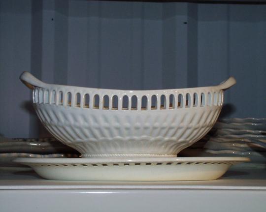 Bowl and Stand