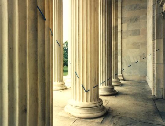 Blue Right Angle, Albright Knox Gallery, Buffalo, New York