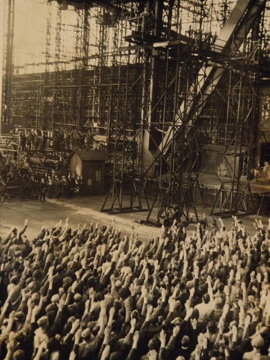 Speech by Adolf Hitler in a State Visit to Hamburg