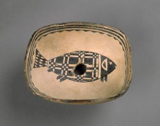 Rectangular Bowl with a Fish