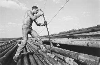 Derrick Hand Stacking Pipe, Jones Rig #51, near Albany, Texas