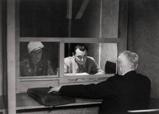 Göring in conference with attorney