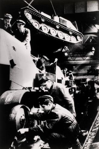 Artillery Factory (Forging tanks against the Fascists)