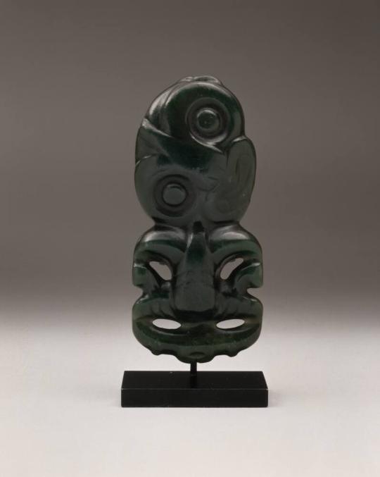 Human Form Pendant (Hei tiki)