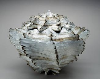 Shell Vessel with Lid