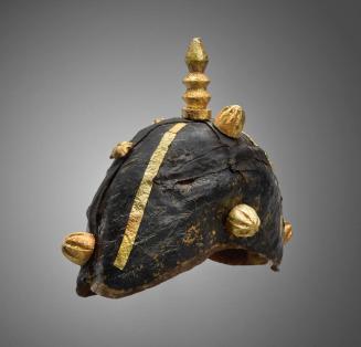 Sword bearer's helmet