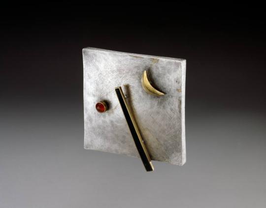 Brooch