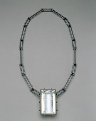 Neckpiece