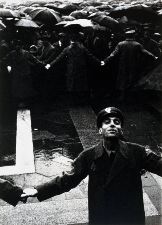 Poliziotto al Duomo, Milano