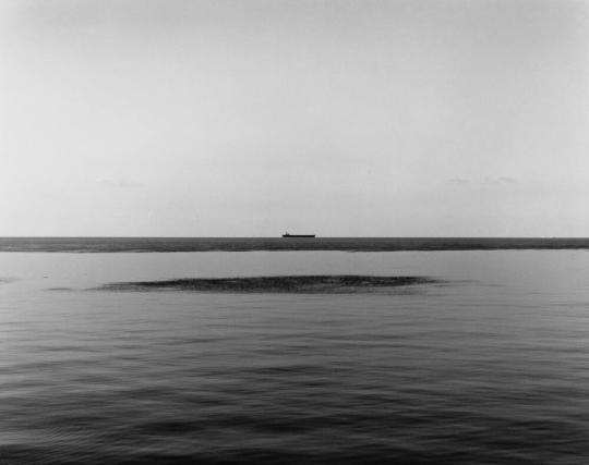 Barco arenero frente a Buenos Aires