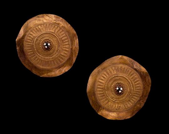 Pair of Woman's Ear Plates (Subeng)