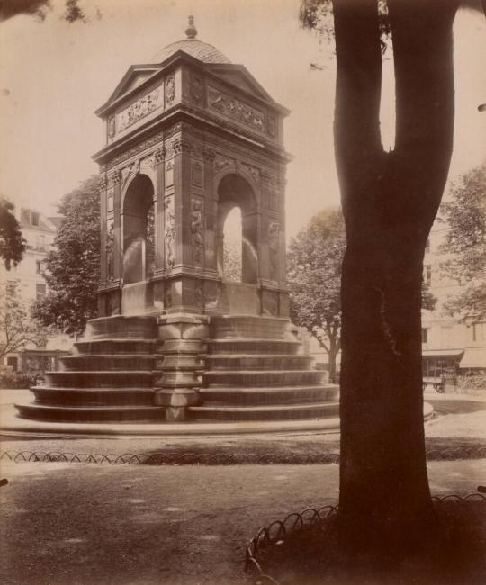 Fontaine des Innocents