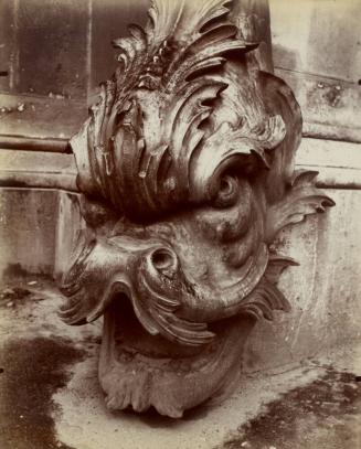 Gargouille, cour du Louvre