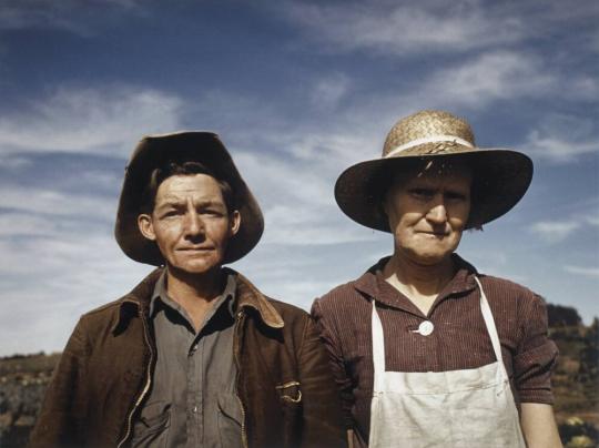 Jean Norris and wife Virginia Norris, homesteaders and town founders
